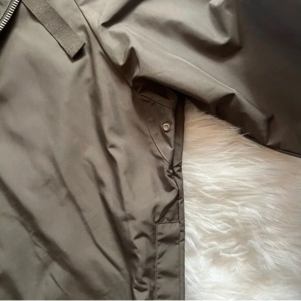 New! REISS London Jenna Short Hooded Parka Windbreaker Jacket in Khaki - Picture 11 of 13